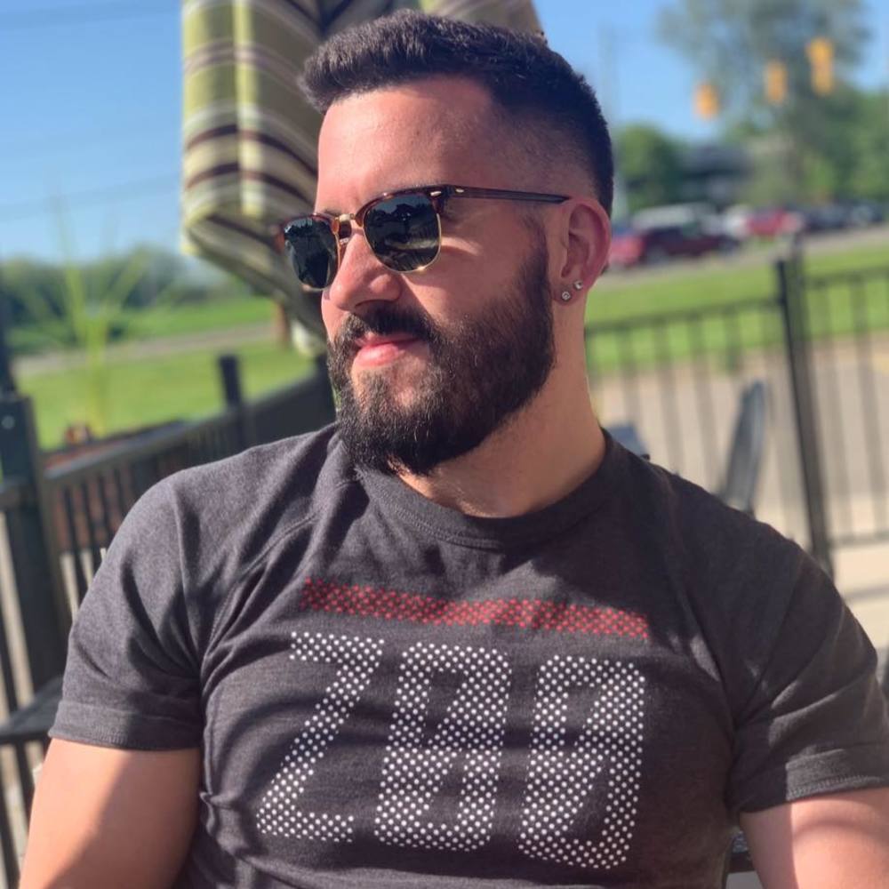 Meet your Posher, Adam